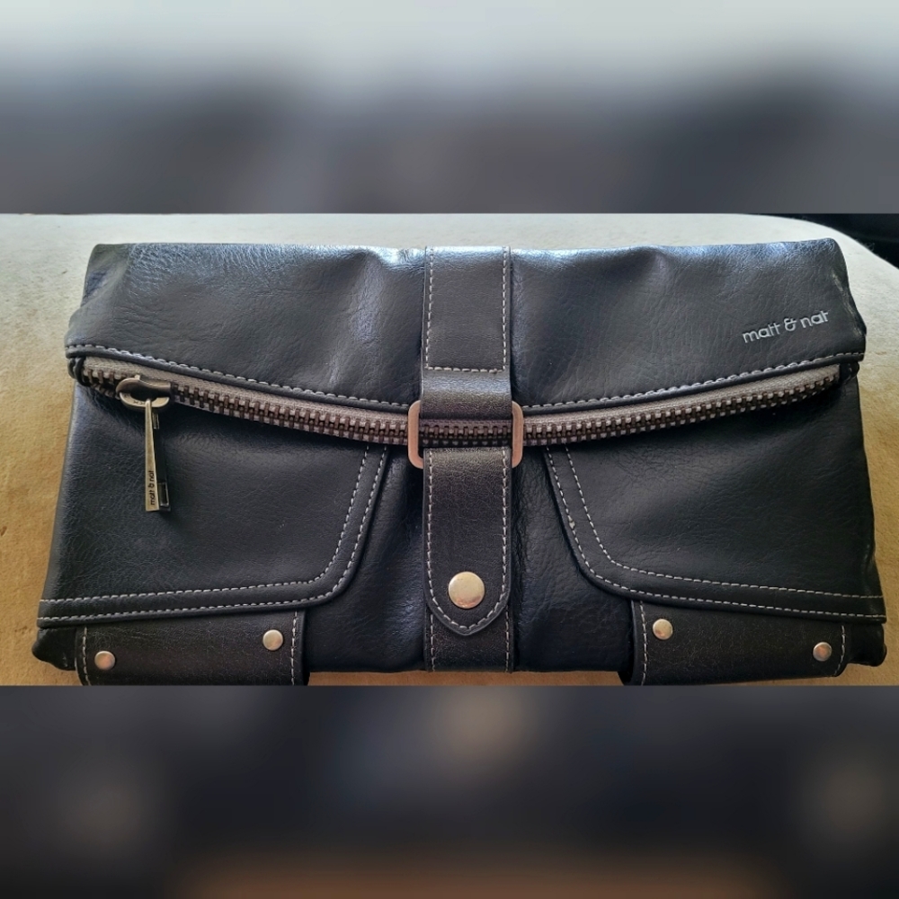 Matt and Nat Vegan Clutch